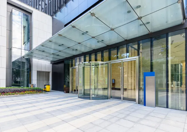 オフィスエントランス